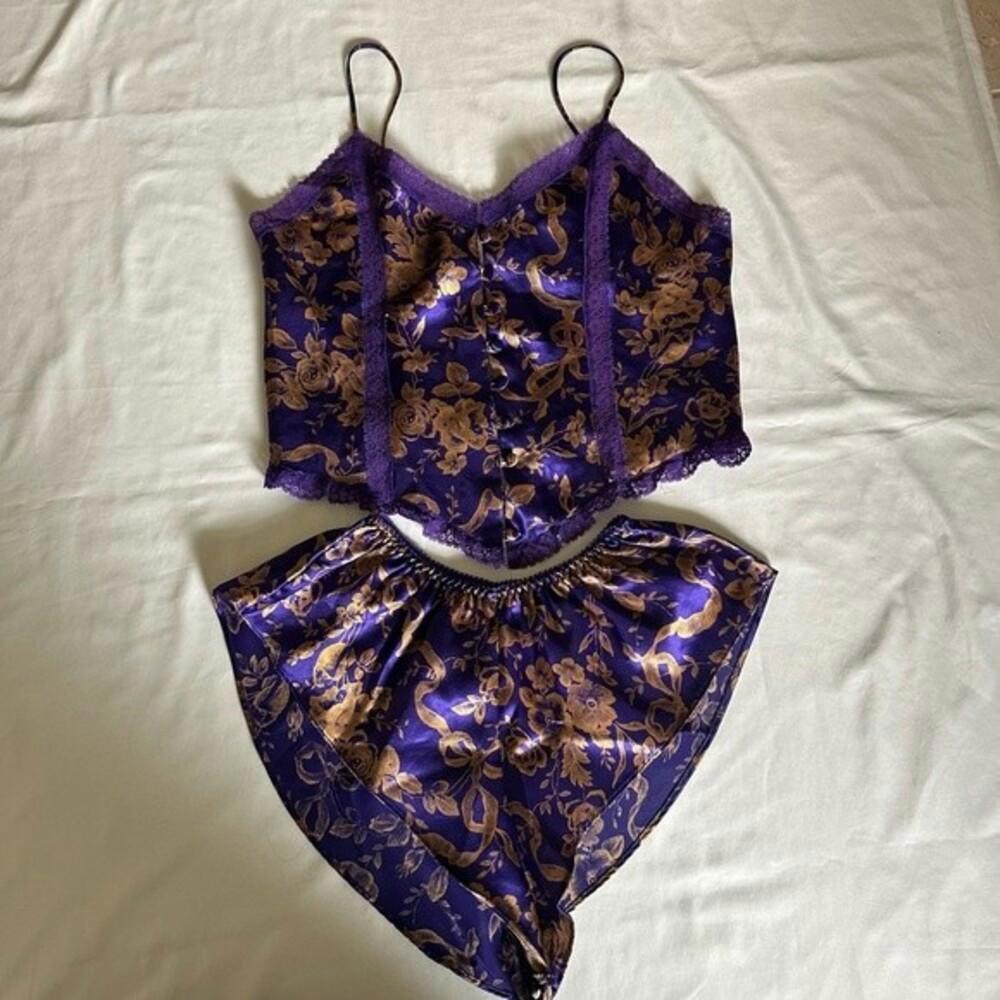 Victorias Secret Gold Tag Satin Camisole & Shorts Lingerie Set - Picture 1 of 4